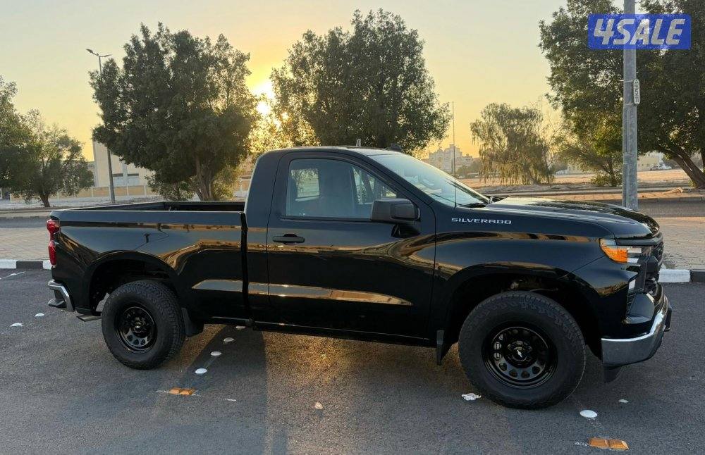 سلفرادو 2023 صبغ وكاله ماشي 40 الف 8 سلندر بصمه شرط الفحص بالكامل4