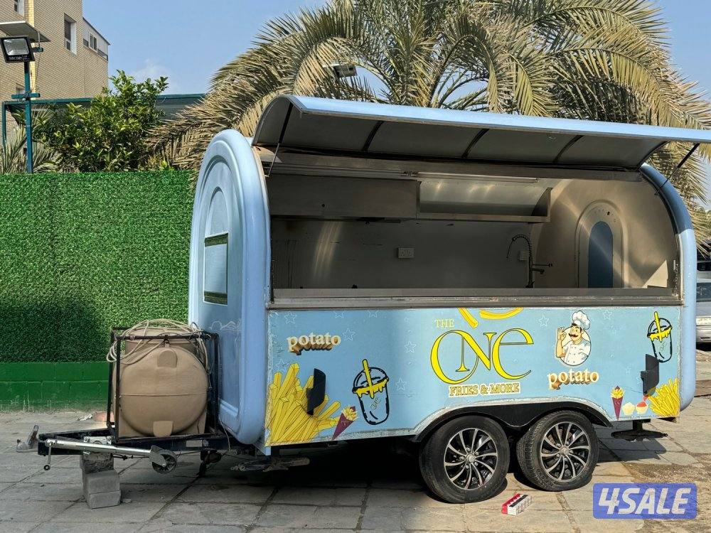 للبيع فود ترك نظييف جداً جداً4