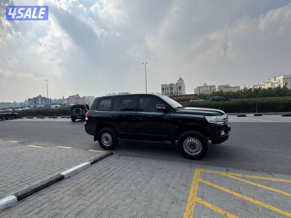 لاند كروزر 2009 مجدد 2019 شرط الفحص5