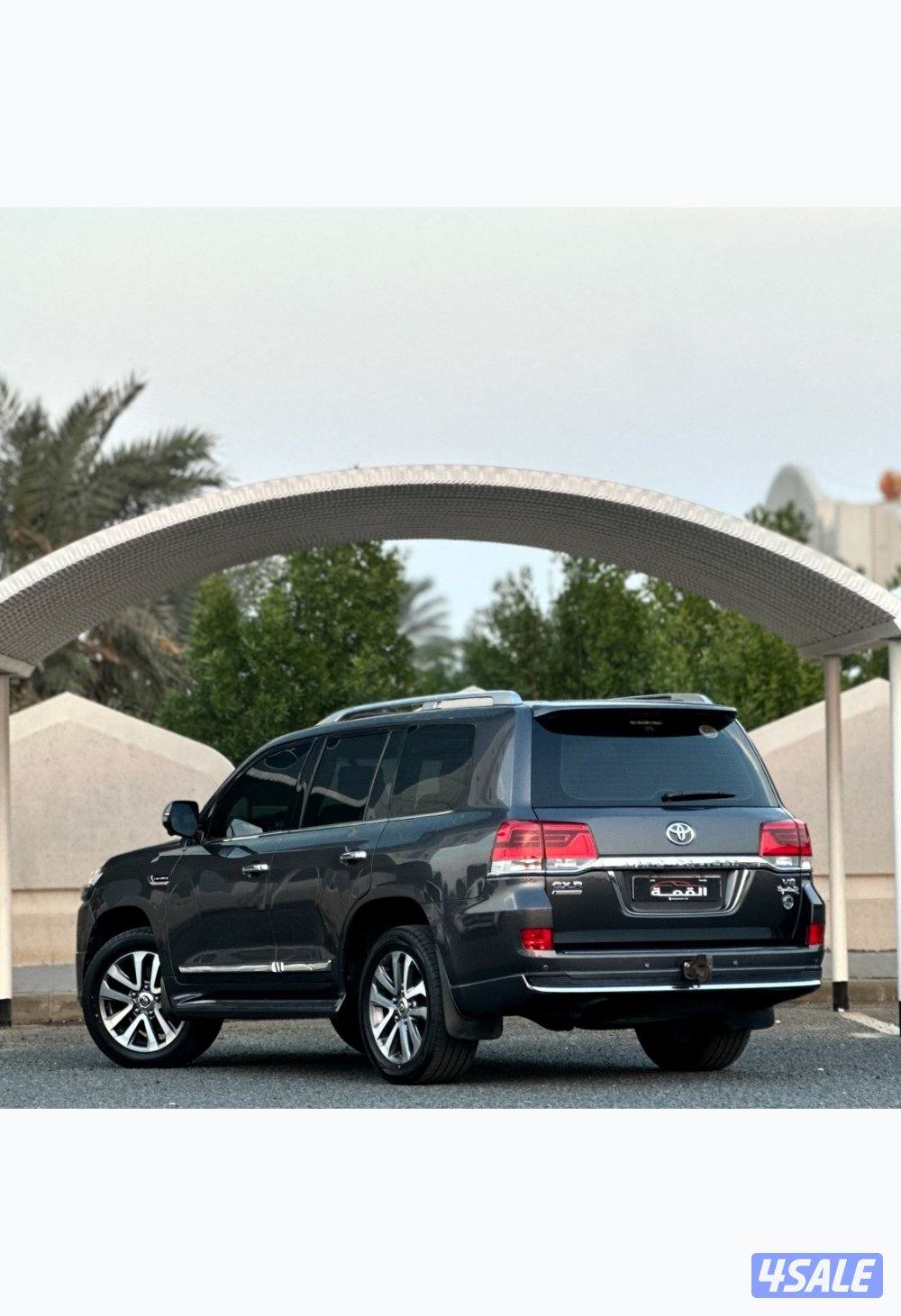 معرض القمة🚩4