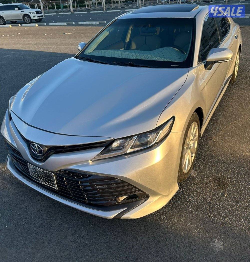 للبيع تويوتا كامري موديل 20181