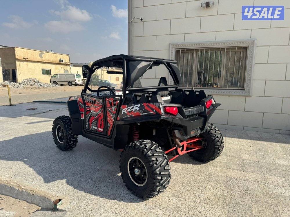 الرجاء قراءة الإعلان جيد للبيع سيارتين بولاريس توسيت  و فورسيت4