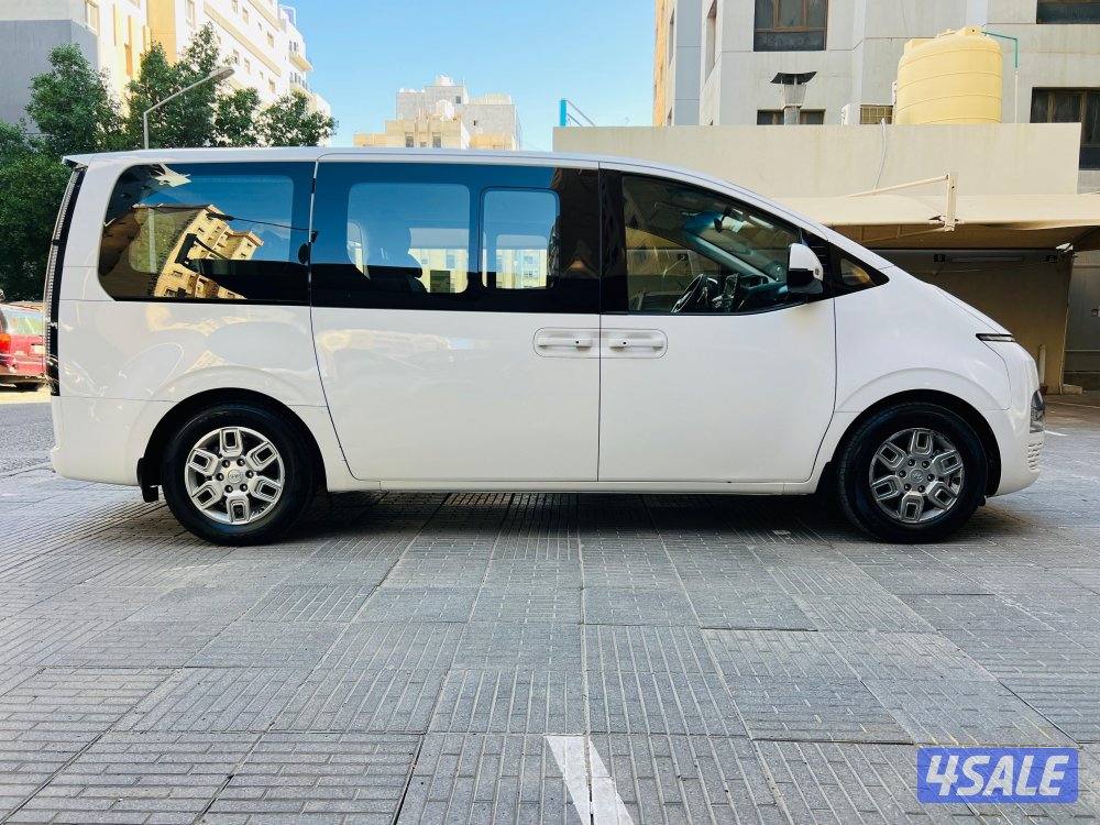 للبيع فان ركاب ستاريا هونداي4