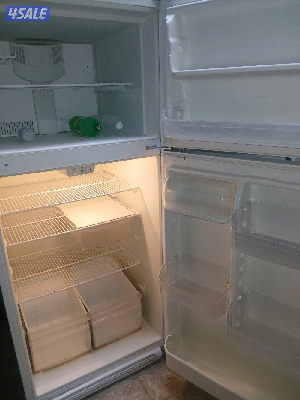 للبيع ثلاجه توشيبا ياباني أو فريجدير أمريكي عائلية 24قدم بحاله ممتازه3