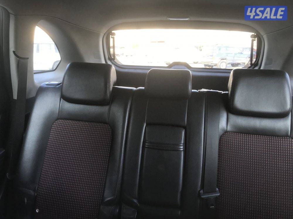 شرط الفحص موديل ٢٠١١فل كامل ماعدا الفتحه بالسقف المراسله وتساب فقط9