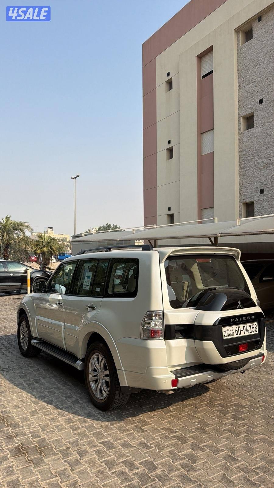 لبيع باجيرو 2022 شرط الفحص صبغ الوكاله كامل الموصفات فل ابشن8
