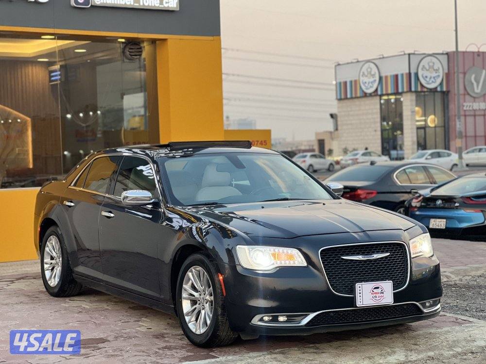 للبيع كرايزلر C300 موديل 2019 الفل عداد1400