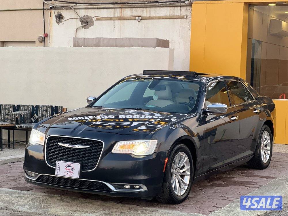 للبيع كرايزلر C300 موديل 2019 الفل عداد1402