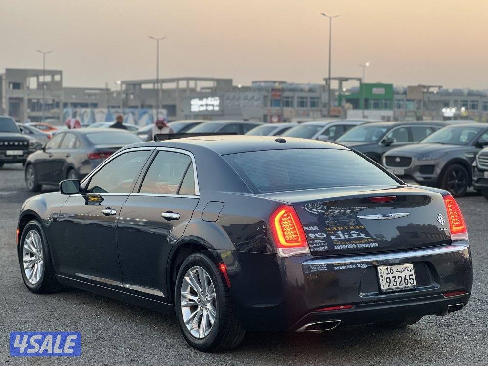 للبيع كرايزلر C300 موديل 2019 الفل عداد1406
