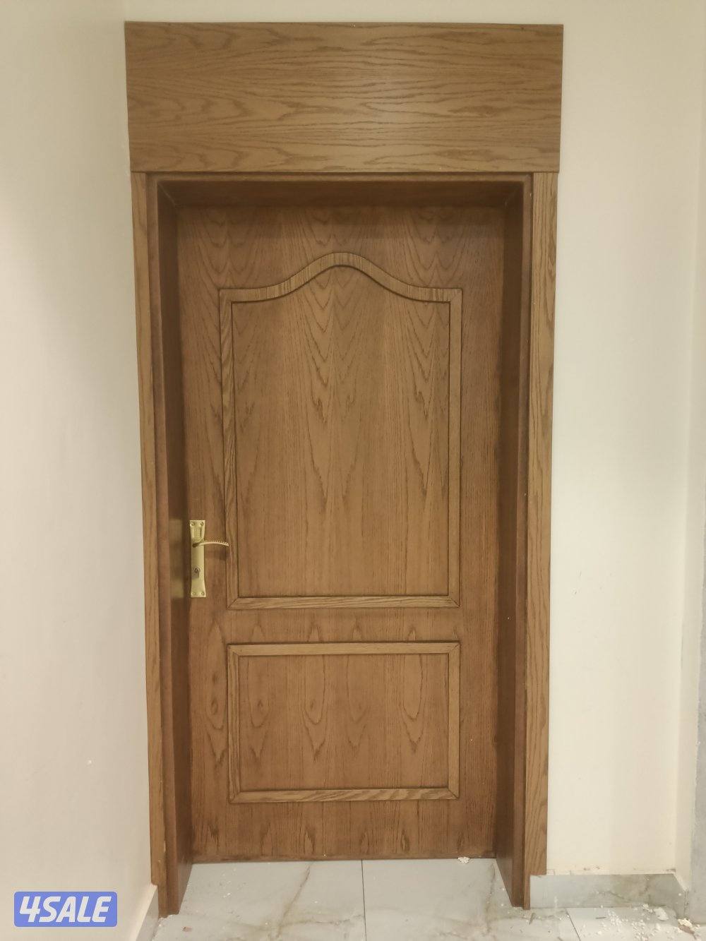 نجار لعمل جميع الأبواب وقص وحف وتصليح الابواب تبديل فتح أبواب وتبديل ا0