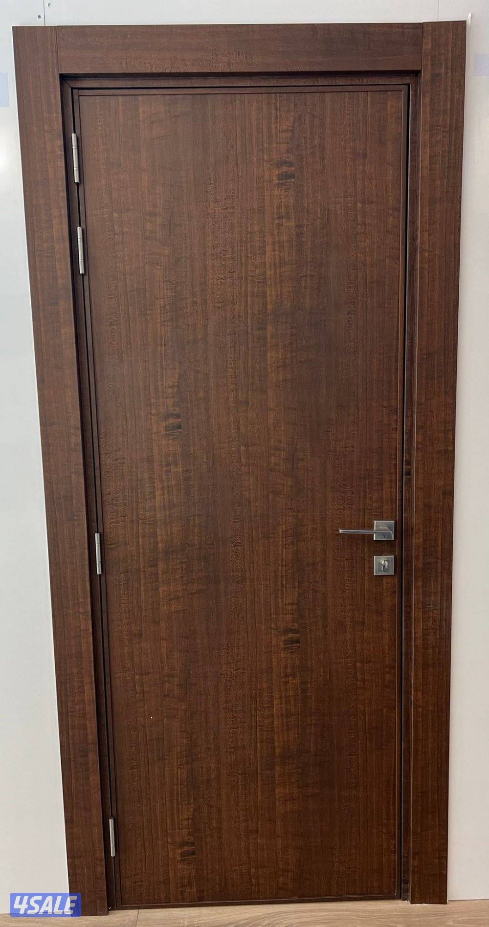 نجار لعمل جميع الأبواب وقص وحف وتصليح الابواب تبديل فتح أبواب وتبديل ا1