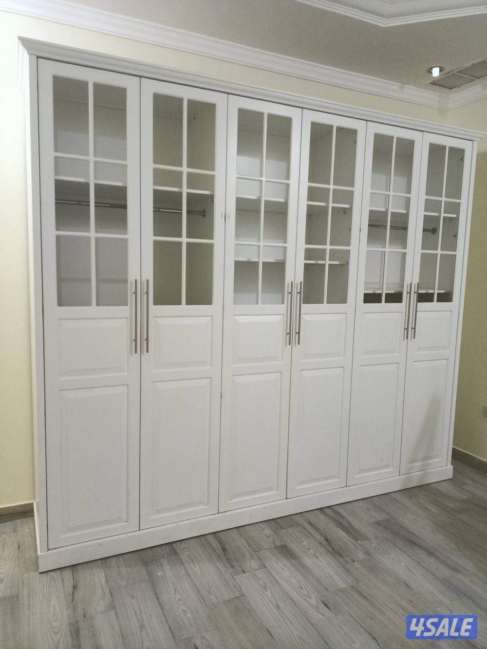 نجار لعمل جميع الأبواب وقص وحف وتصليح الابواب تبديل فتح أبواب وتبديل ا5