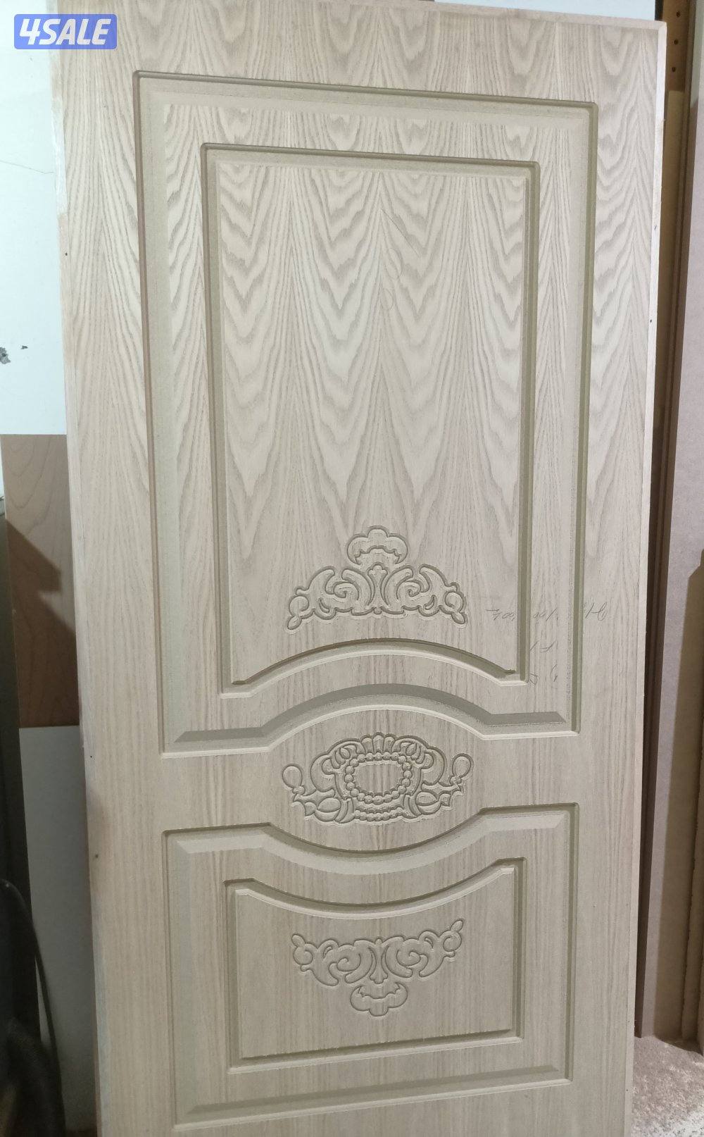 نجار لعمل جميع الأبواب وقص وحف وتصليح الابواب تبديل فتح أبواب وتبديل ا8