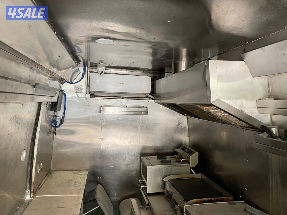 بيجو… فود تراك…موديل 2016 العداد 3 الاف كم5