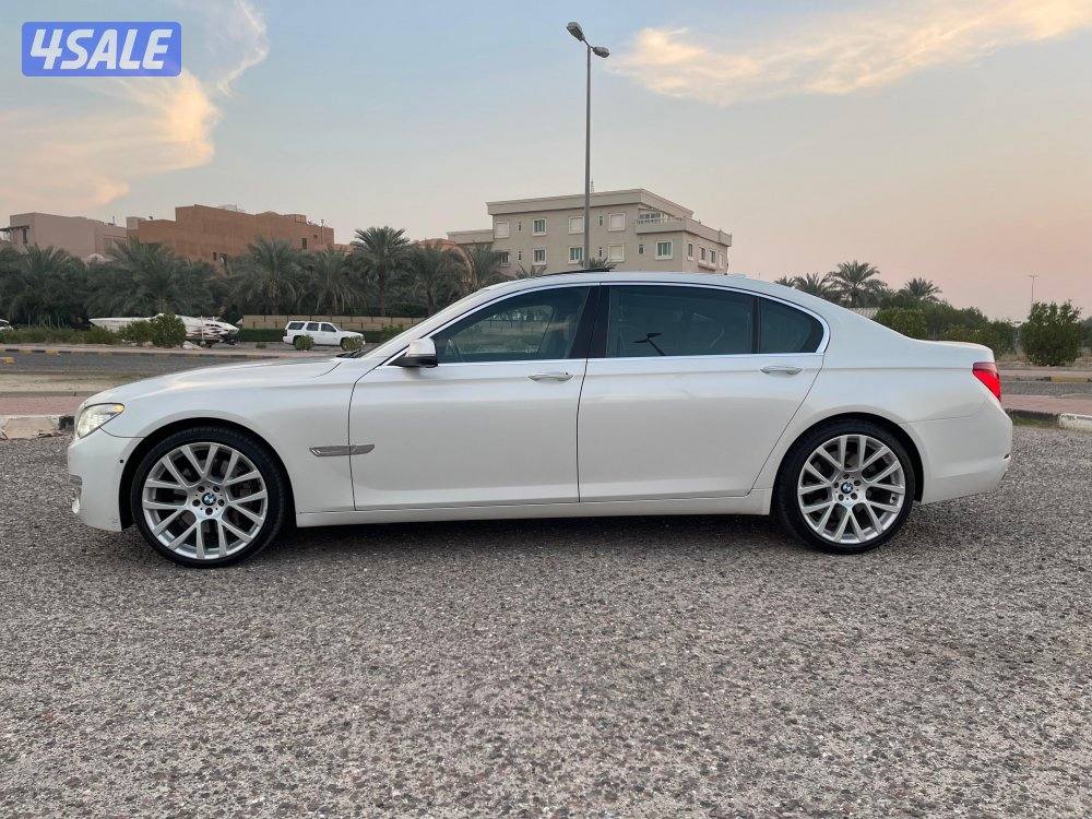 BMW 750Li وارد الغانم ٢٠١٤ بحاله ممتازه3