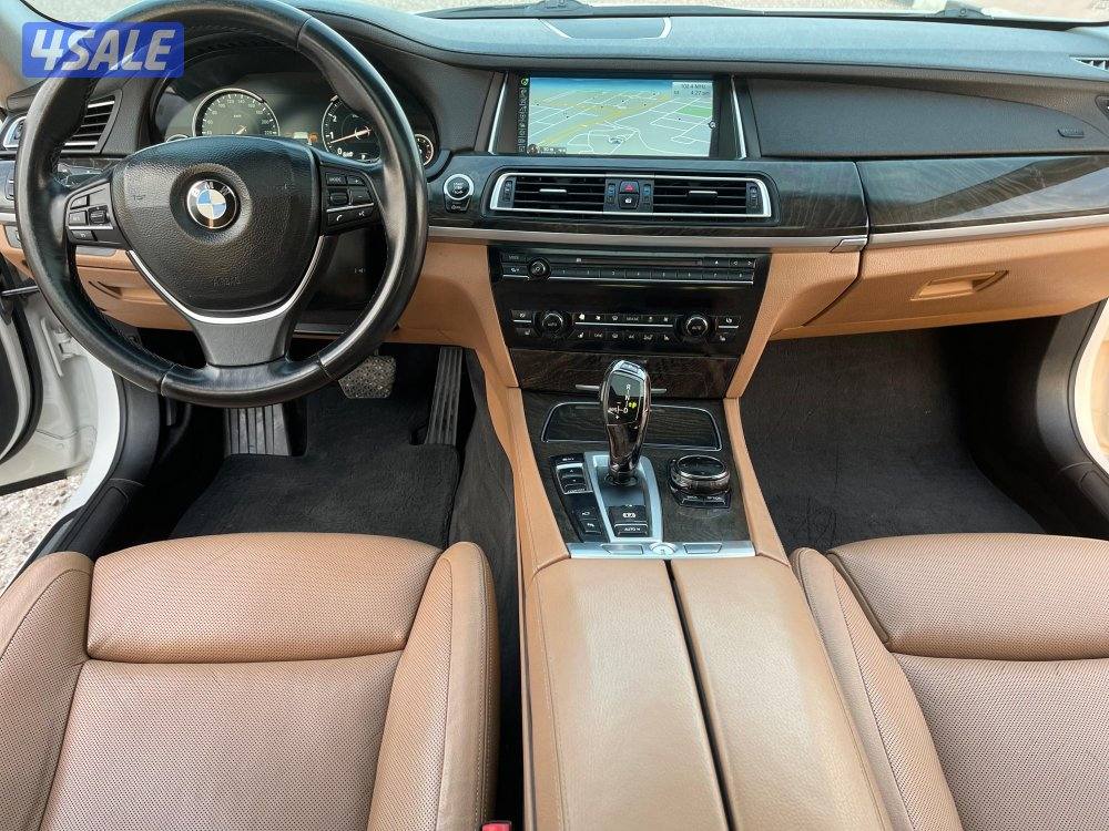 BMW 750Li وارد الغانم ٢٠١٤ بحاله ممتازه9