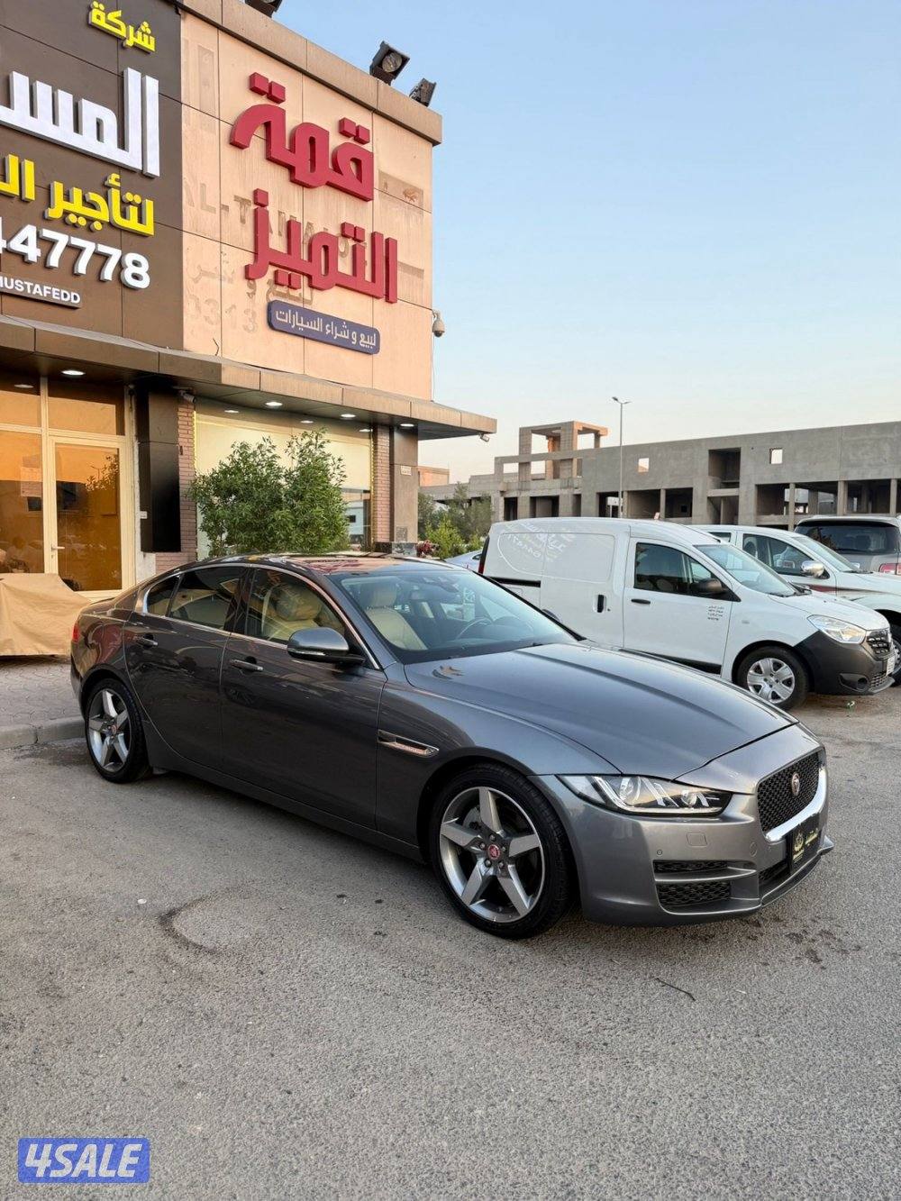 جاكور XE عداد 77 شرط الفحص بالكامل1