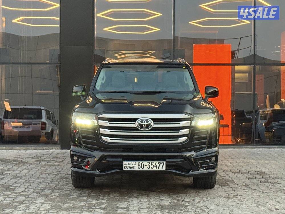 LAND CRUISER GXR AERO S TWIN TURBO _20242