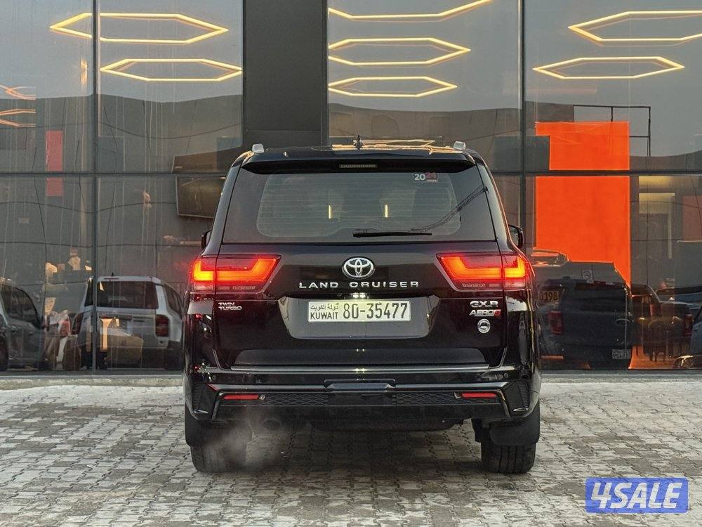 LAND CRUISER GXR AERO S TWIN TURBO _20245