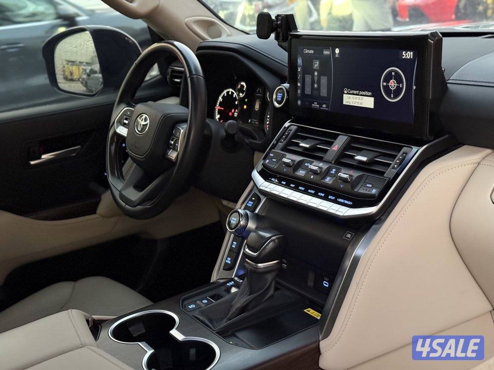 LAND CRUISER GXR AERO S TWIN TURBO _20246