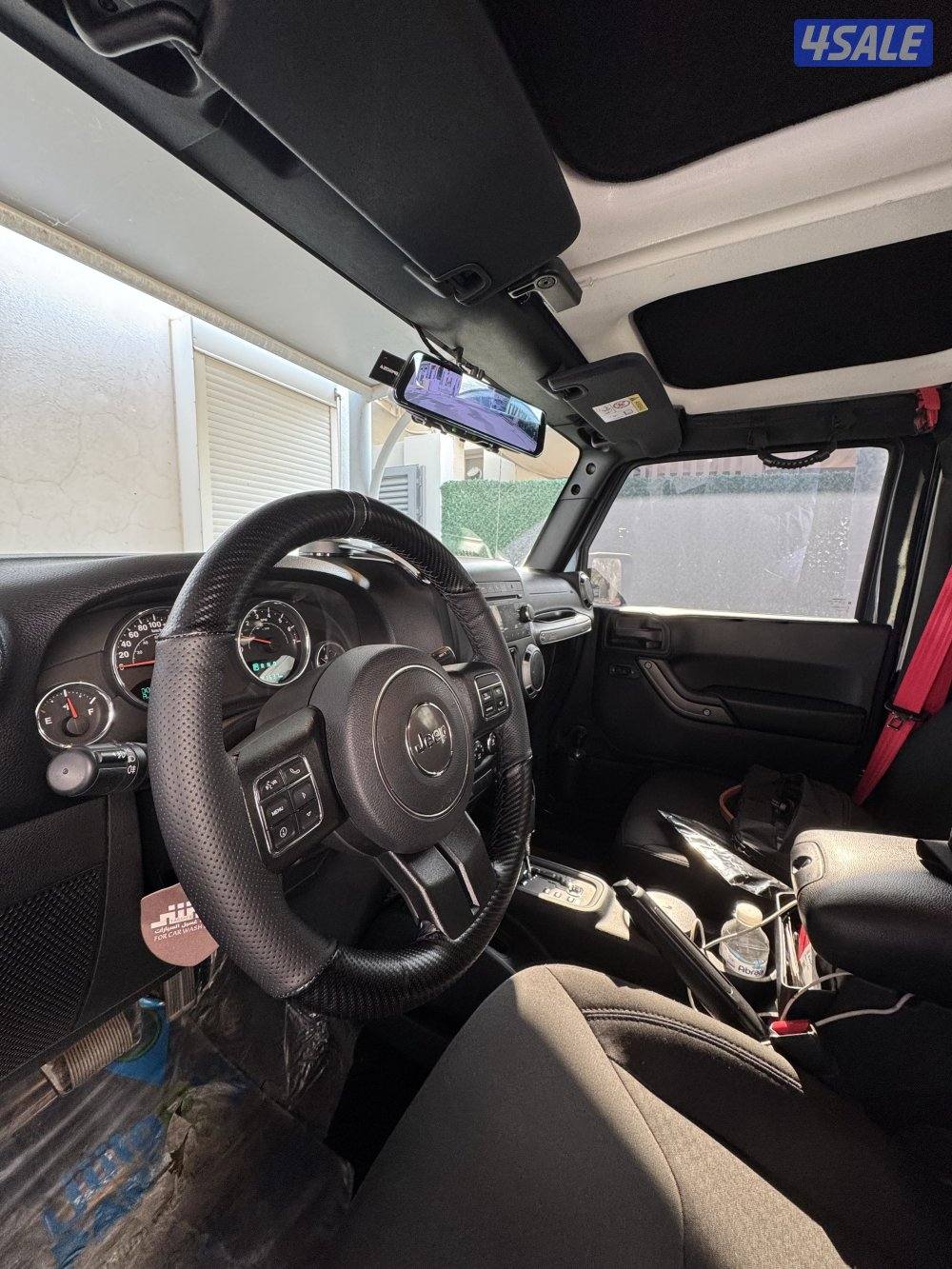 Jeep Wrangler ماشي ٩٢3