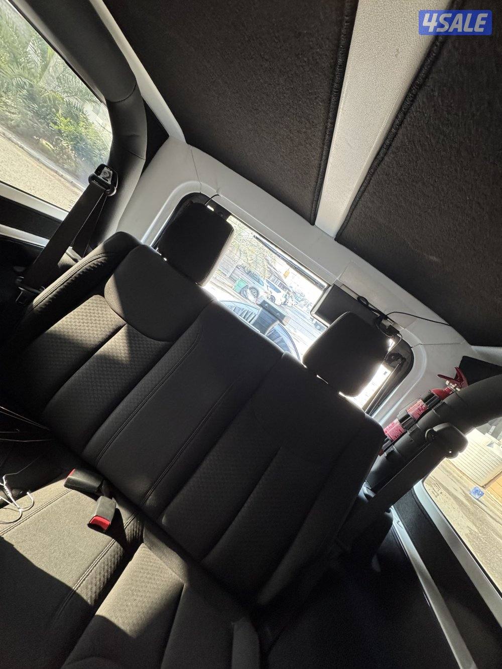 Jeep Wrangler ماشي ٩٢4