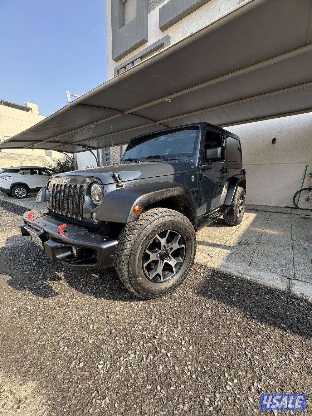 Jeep Wrangler ماشي ٩٢5