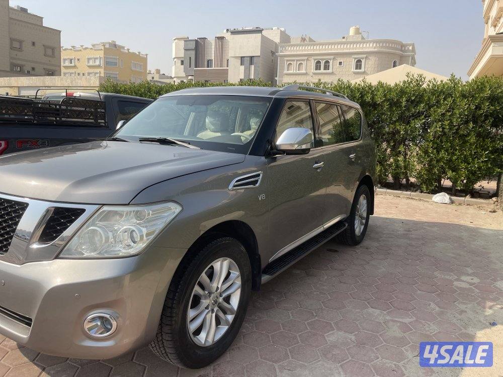 للبيع نيسان باترول مديل ٢٠١٣ عداد ٢٨٢ شرط الفحص0