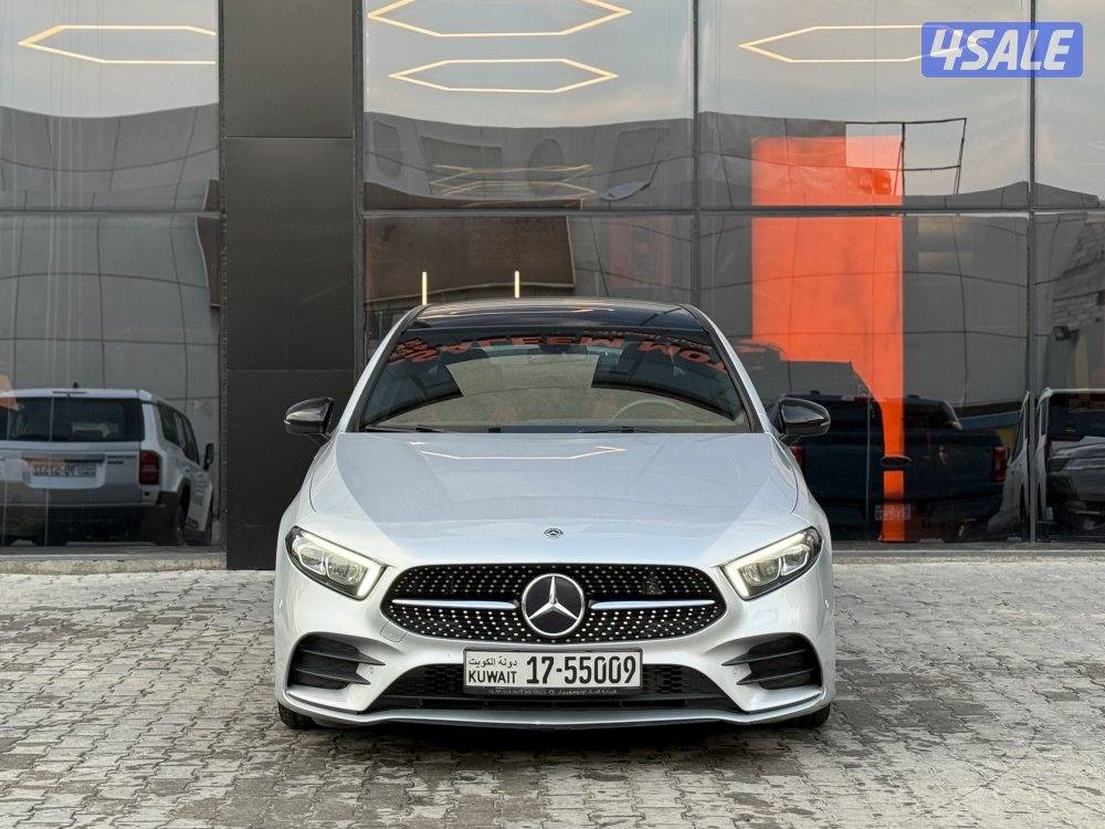 MERCEDES A200 _20202