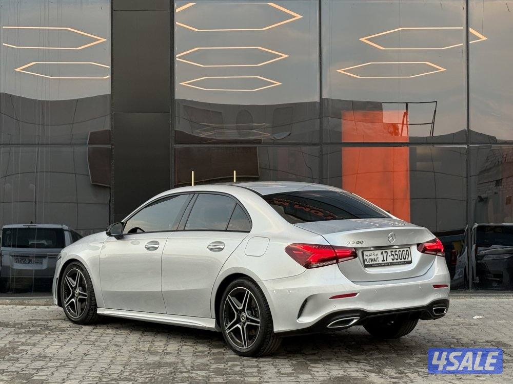 MERCEDES A200 _20203