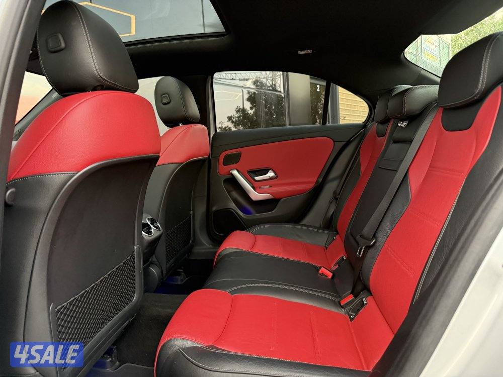 MERCEDES A200 _20209