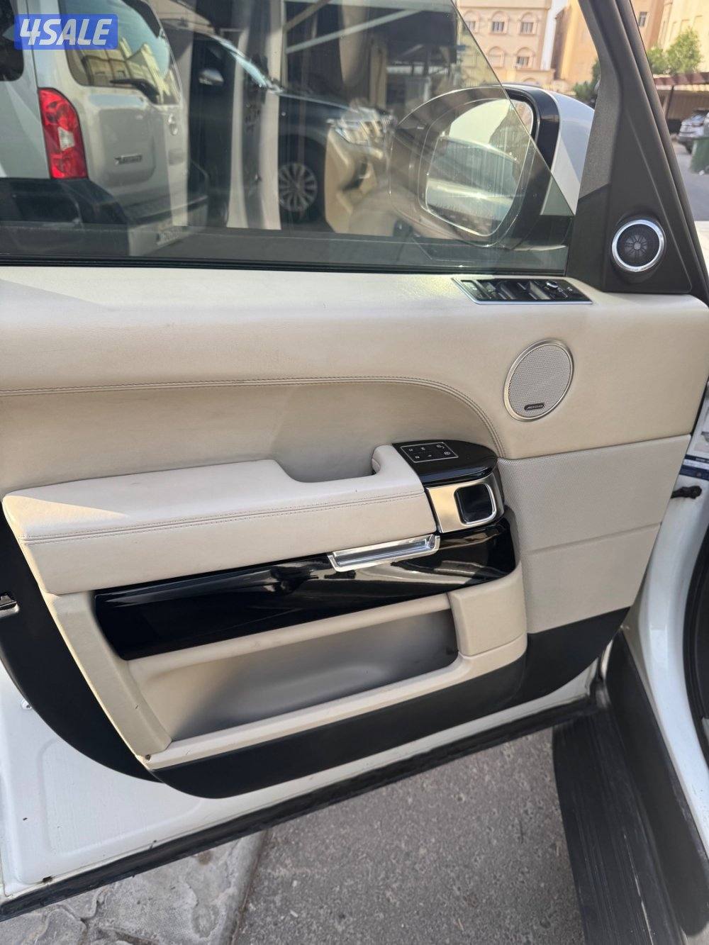 للبيع  رنج فوج سوبر جارج 20134