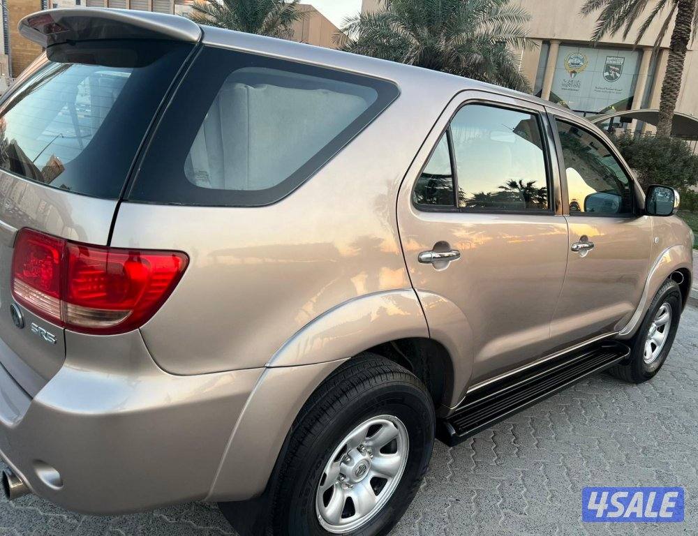 بيعة سريعة تويوتا فورتنر موديل 2006 وارد الساير4