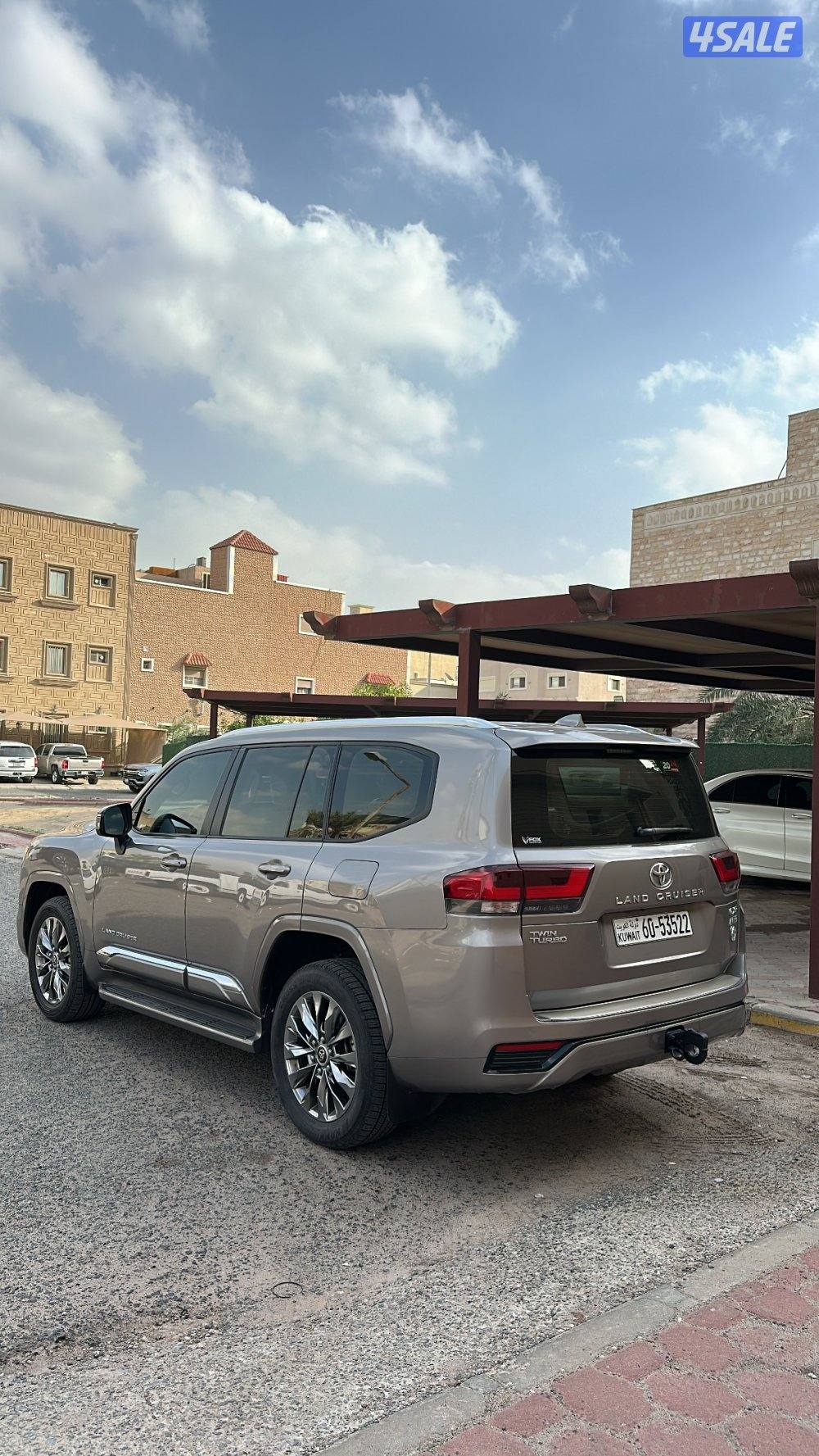 لاند كروزر 2022 AERO1