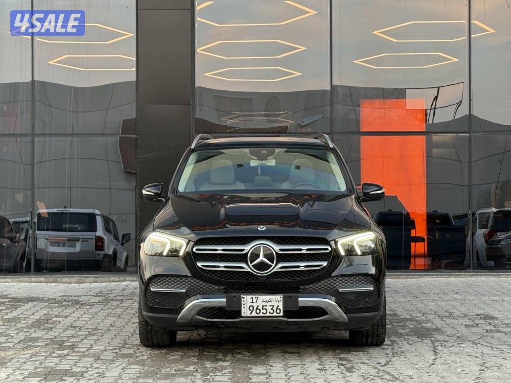 MERCEDES GLE 450 4 MATIC _2019 عداد 40 الف فقط2