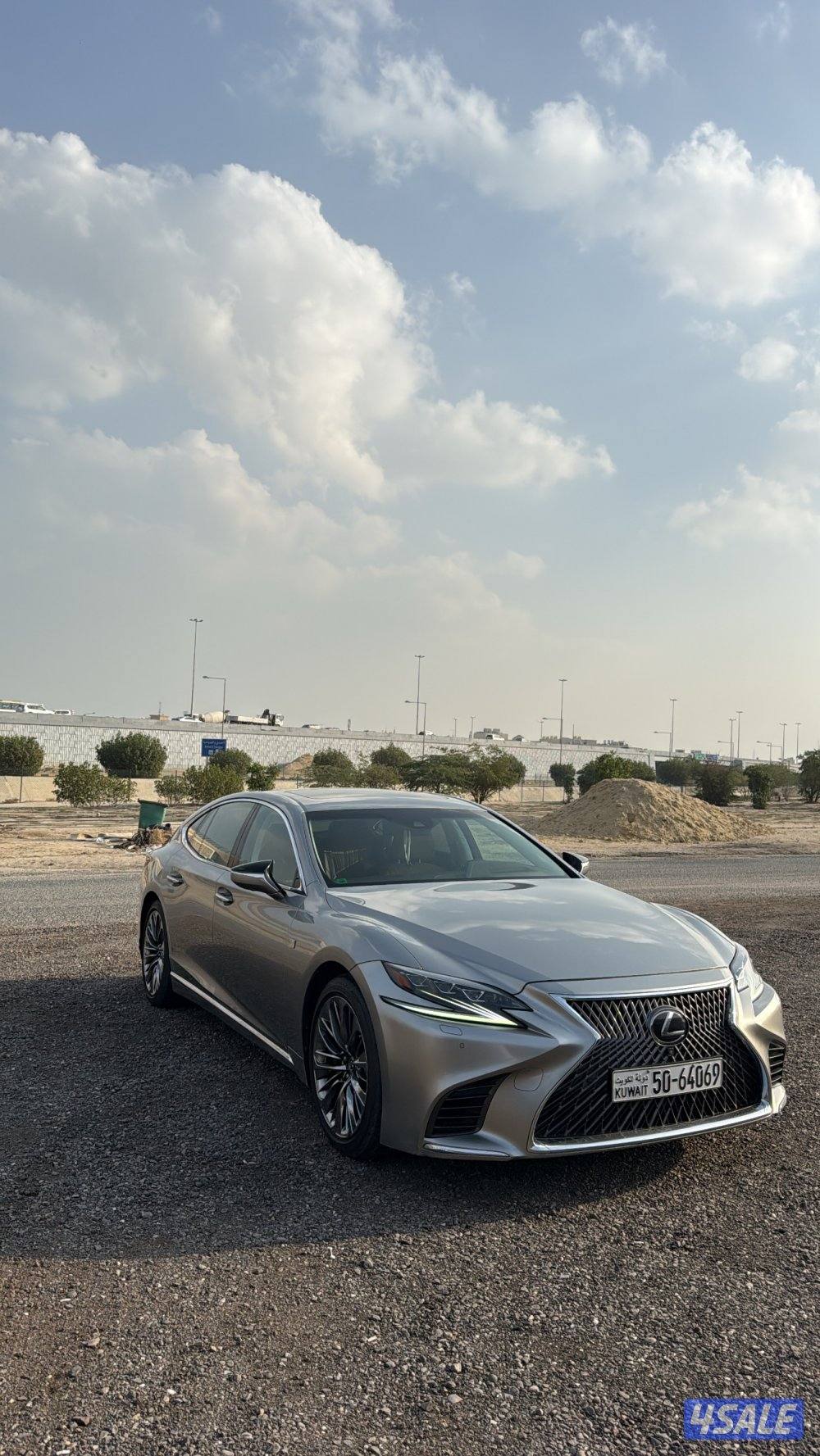 لكزس LS500 موديل ٢٠١٩ صبغ وكاله0