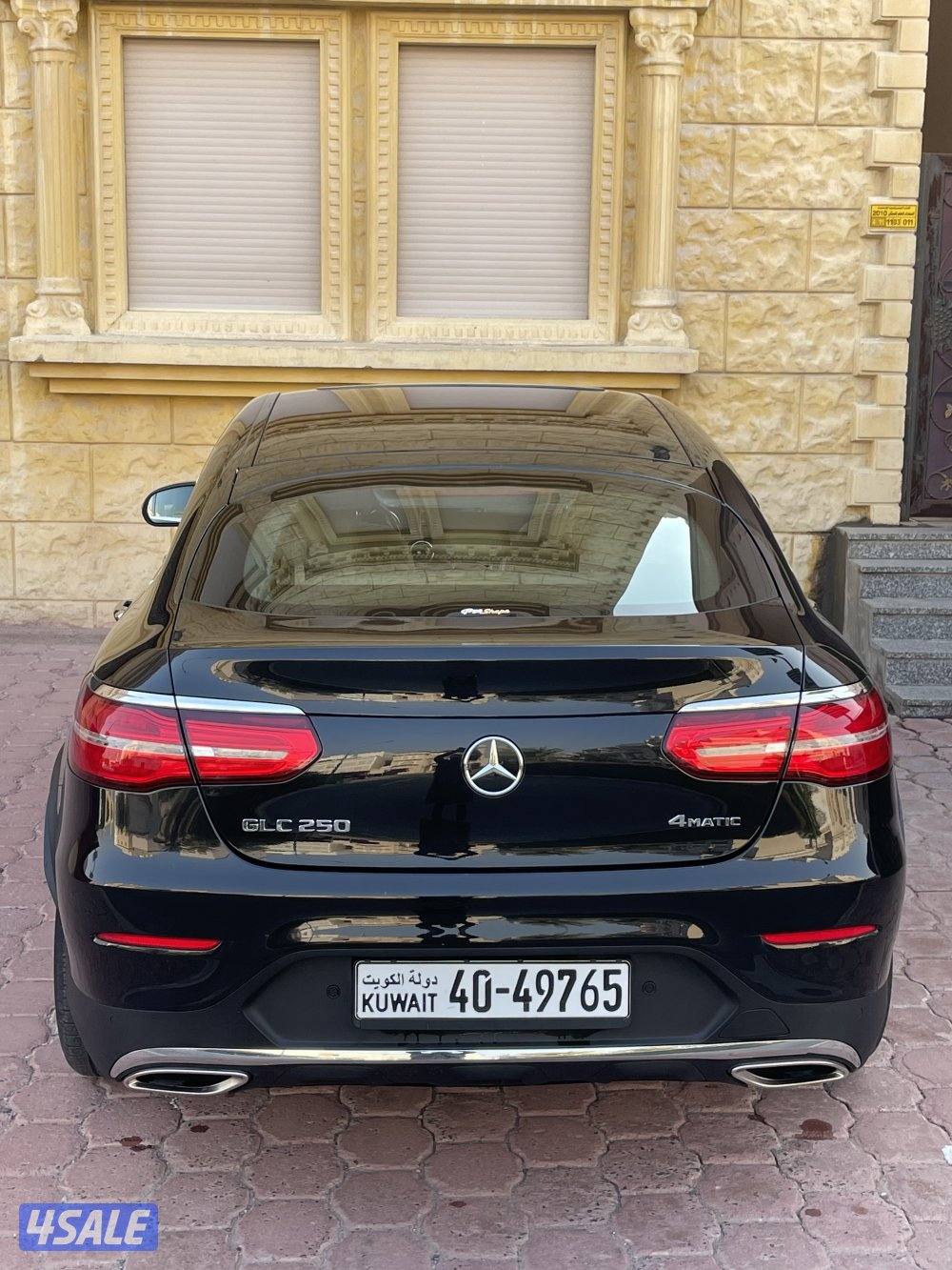 للبيع مرسيدس GLC 250 AMG Kit وكالة الكويت4