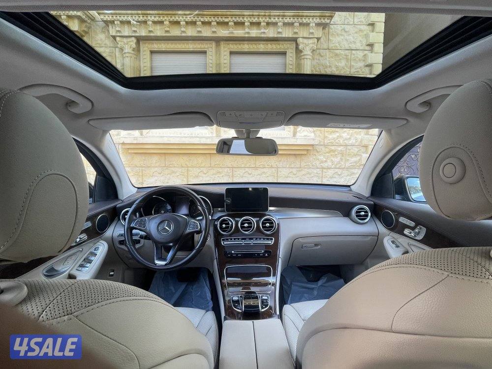 للبيع مرسيدس GLC 250 AMG Kit وكالة الكويت10