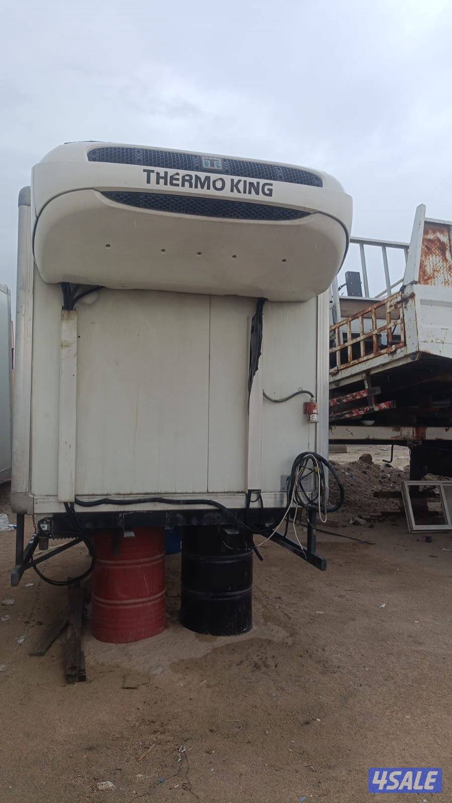 للبيع صندوق هاف لوري2