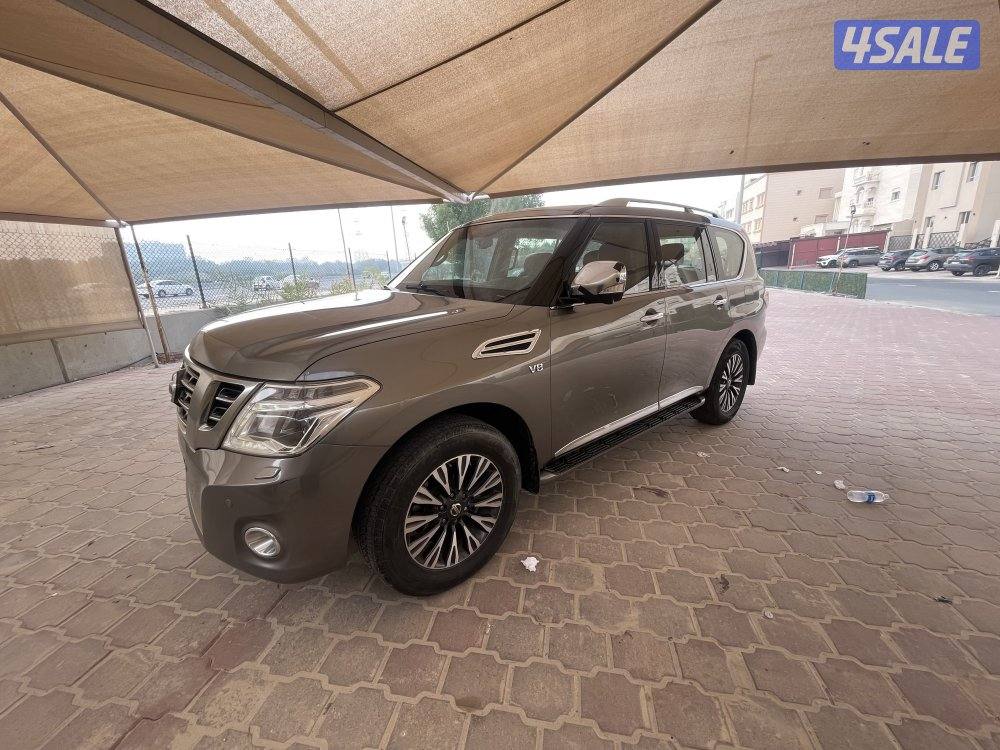 للبيع جيب نيسان باترول بلاتينيوم 2016 شرط الفحص0