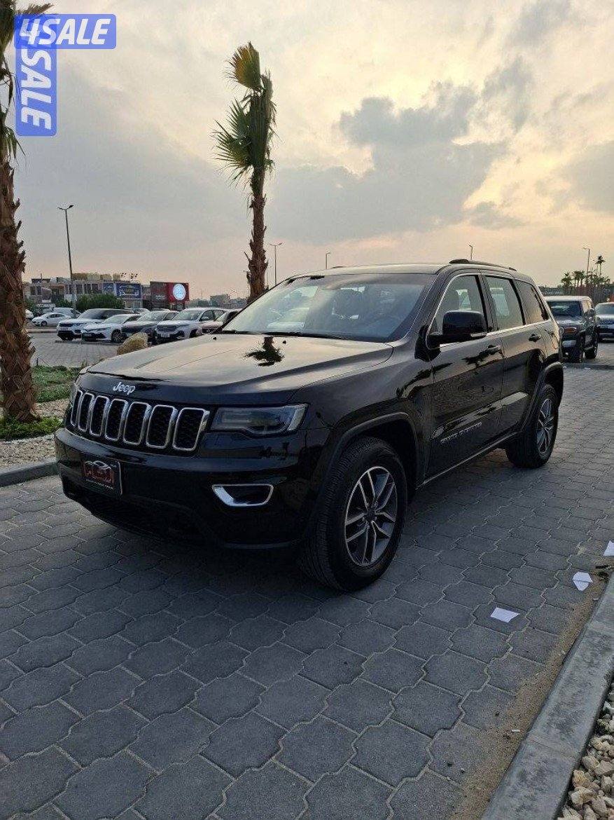 النشاما لبيع وشراء السيارات جراند شروكي2