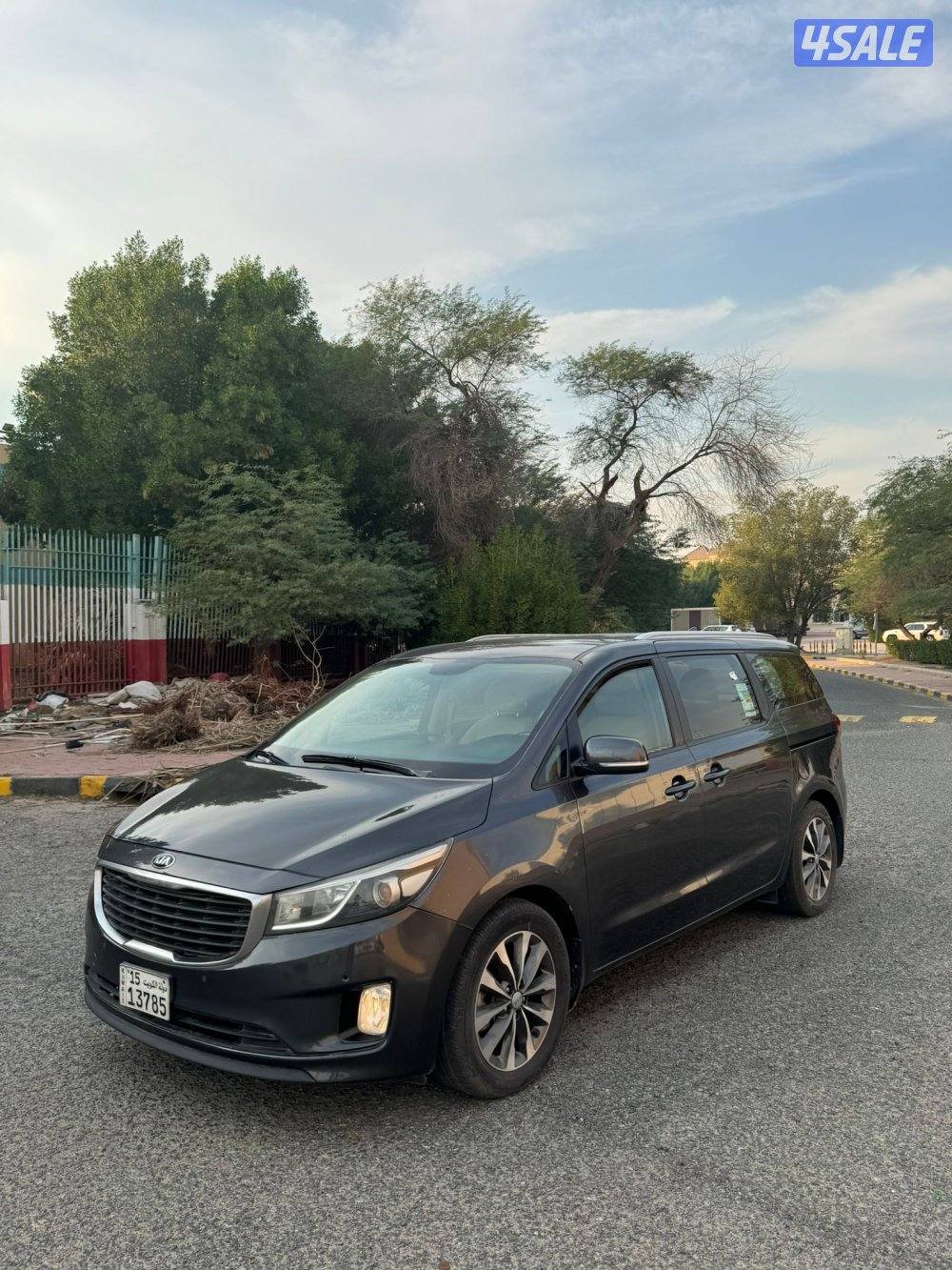 للبيع كيا كرنفال 20182