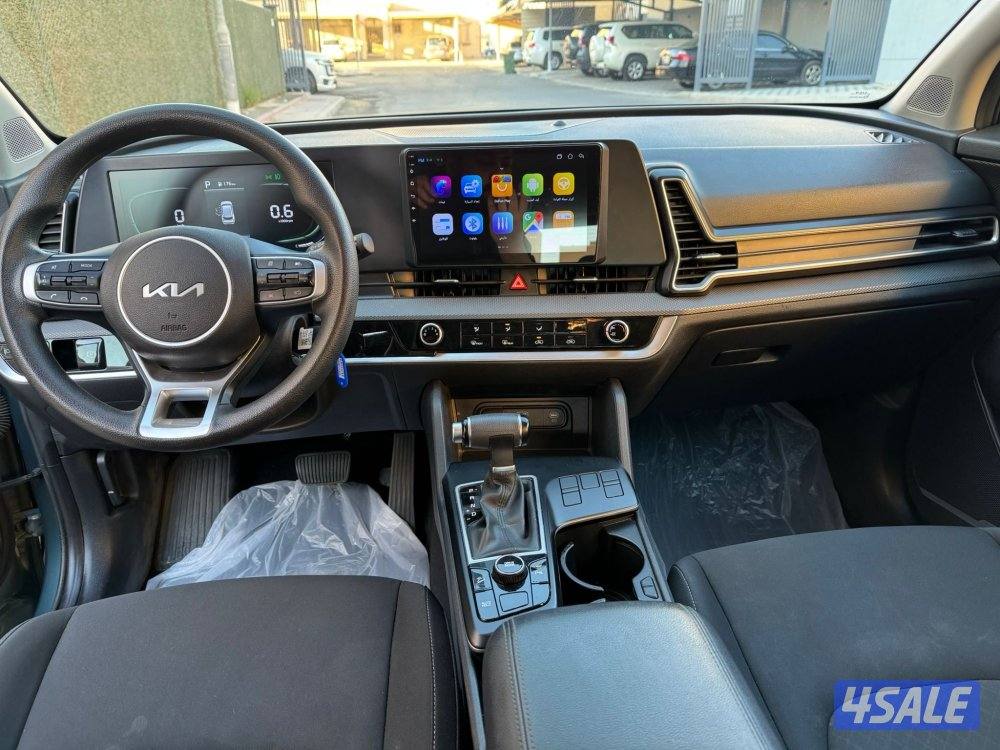 (تحت الكفالة)1