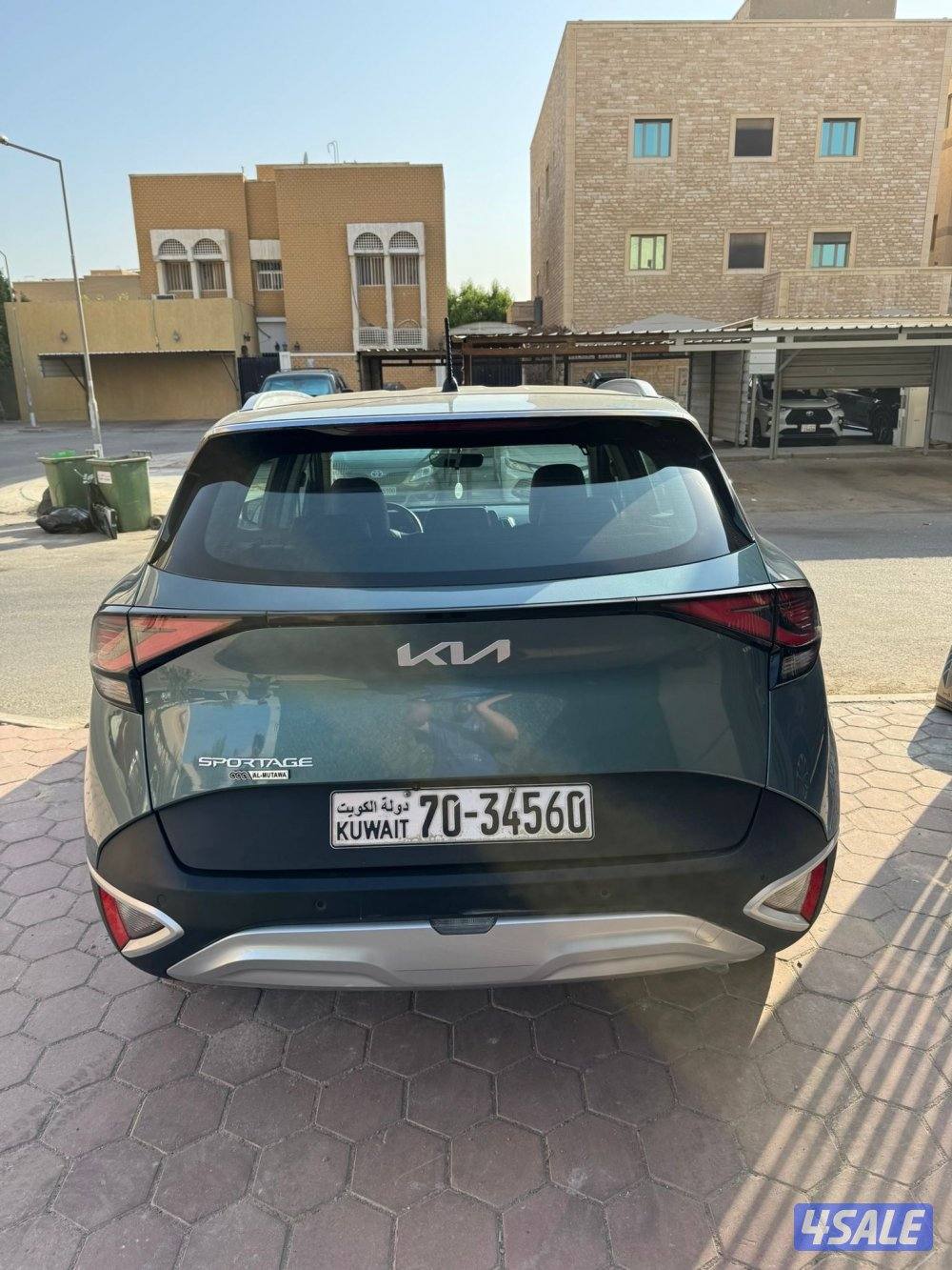 (تحت الكفالة)4