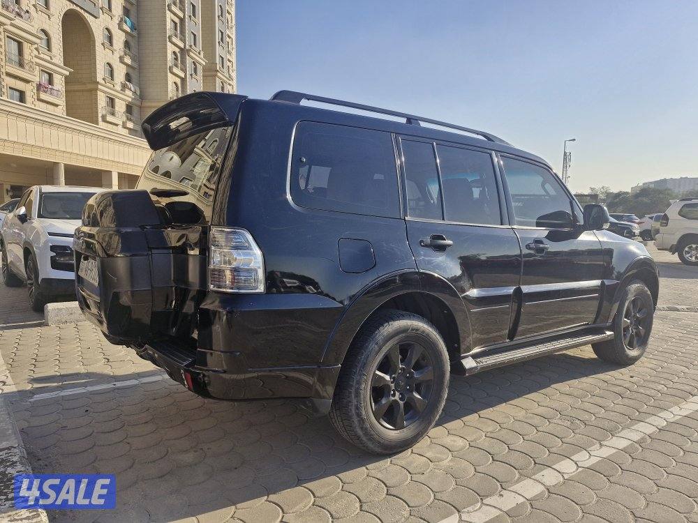 Mitsubishi Pajero 20163