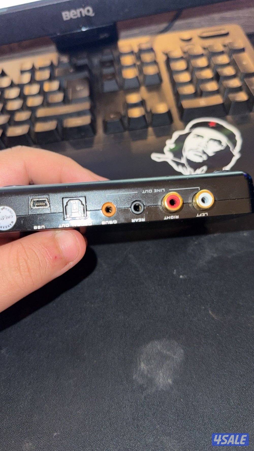 كرت فضي اسود ماليزي مع كرتونه ولا اغراضه ماعاده الواير لايجي الاالصامل4