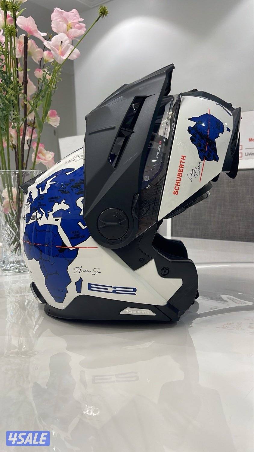 جناط lone rider وخوذ متنوعه وجاكيت1