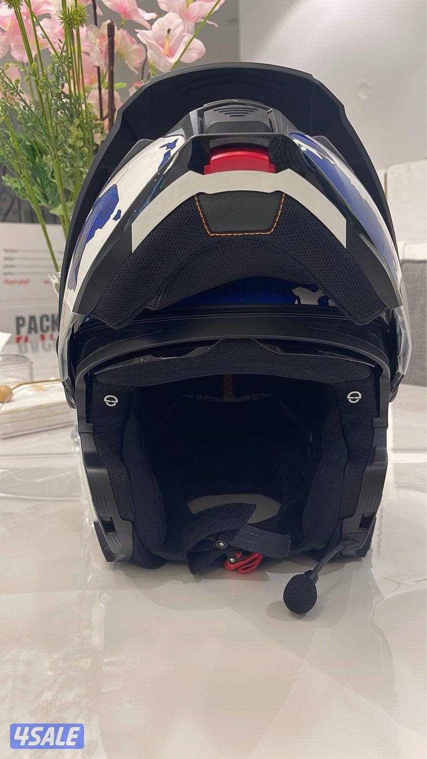 جناط lone rider وخوذ متنوعه وجاكيت2