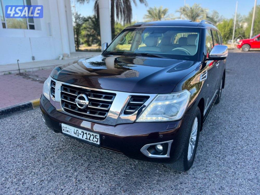 نيسان باترول موديل ٢٠١٦ ماشي ٢٢٠ الف  بلاتينيوم  فتحه جلد بصمه كامره0