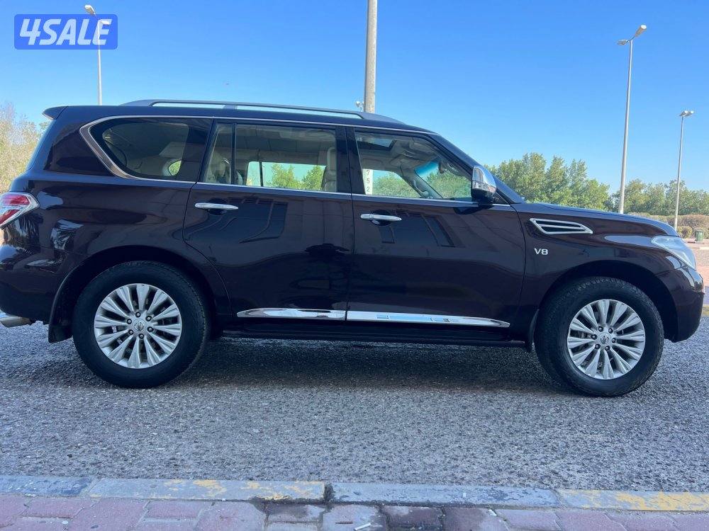 نيسان باترول موديل ٢٠١٦ ماشي ٢٢٠ الف  بلاتينيوم  فتحه جلد بصمه كامره3